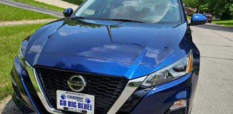 Nissan Altima 2021