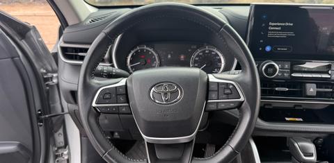 Toyota Highlander 2024