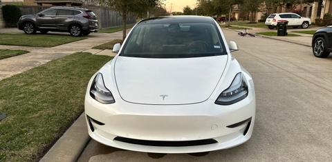 Tesla Model 3 2020
