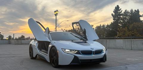 BMW i8 2016