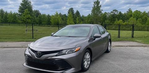 Toyota Camry 2018