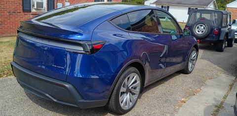Tesla Model Y 2026