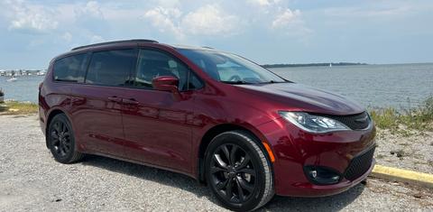 Chrysler Pacifica 2020