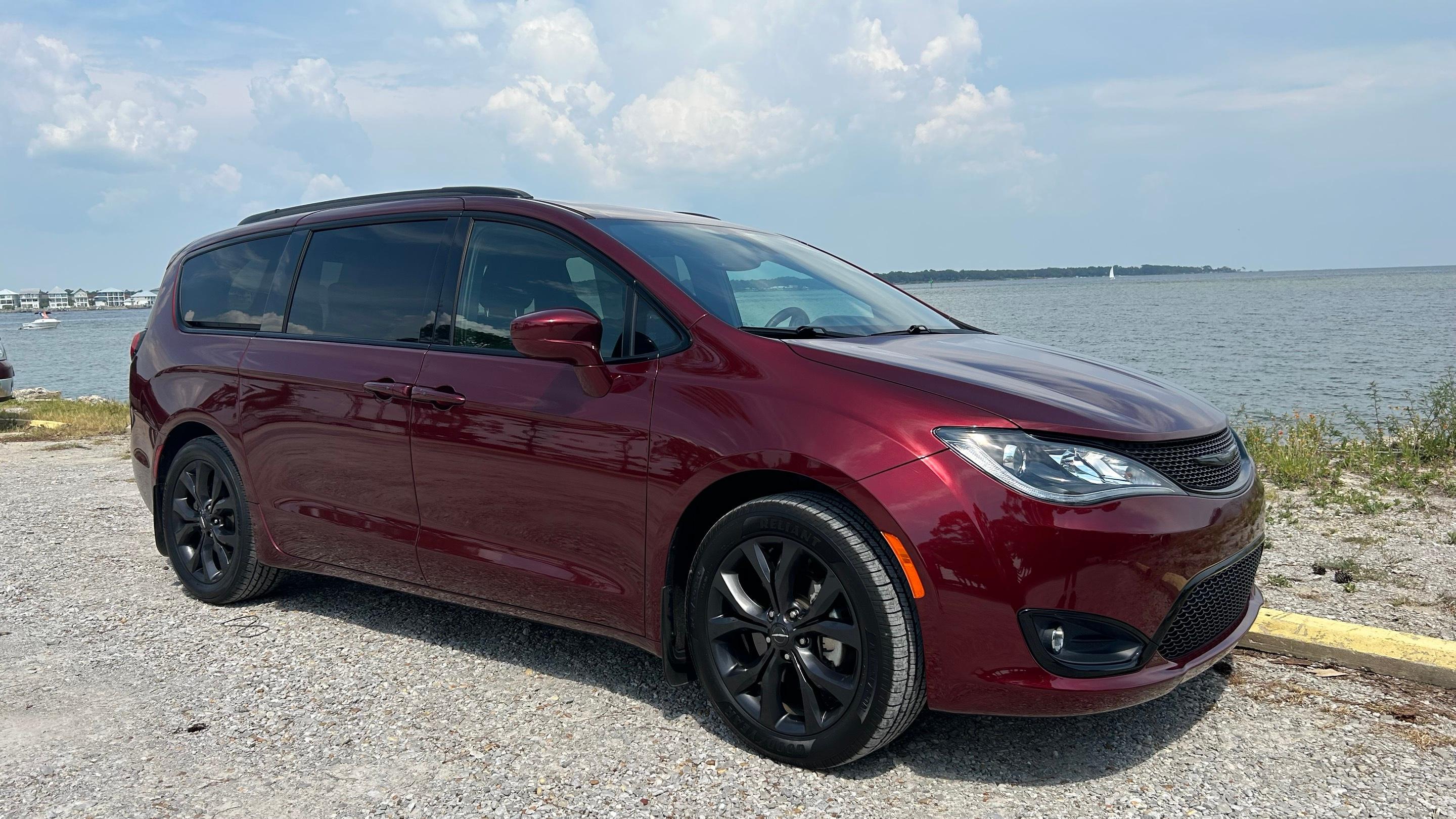 Chrysler Pacifica 2020 in Fort Walton Beach, FL