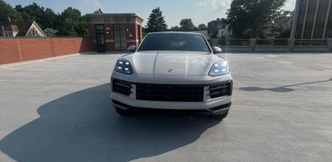 Porsche Cayenne 2024