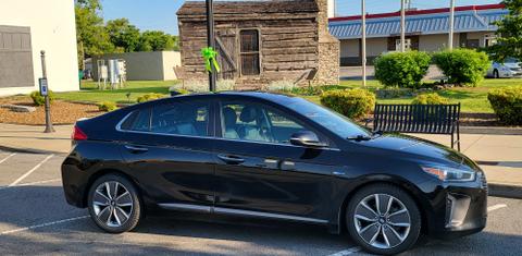 Hyundai Ioniq Hybrid 2018