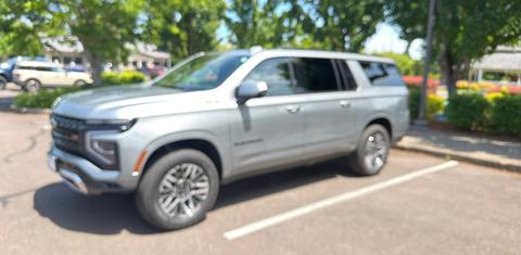 Chevrolet Suburban 2025