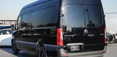 Mercedes-Benz Sprinter 2024