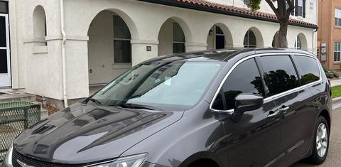 Chrysler Pacifica 2017