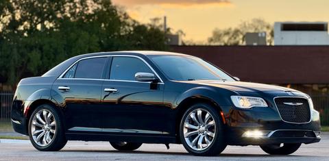 Chrysler 300 2019
