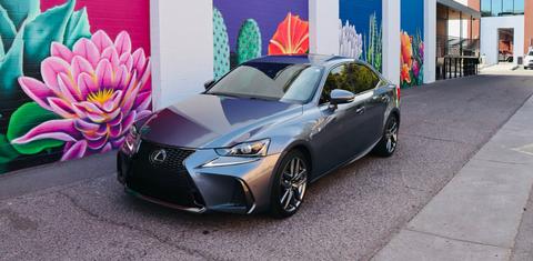 Lexus IS 2018
