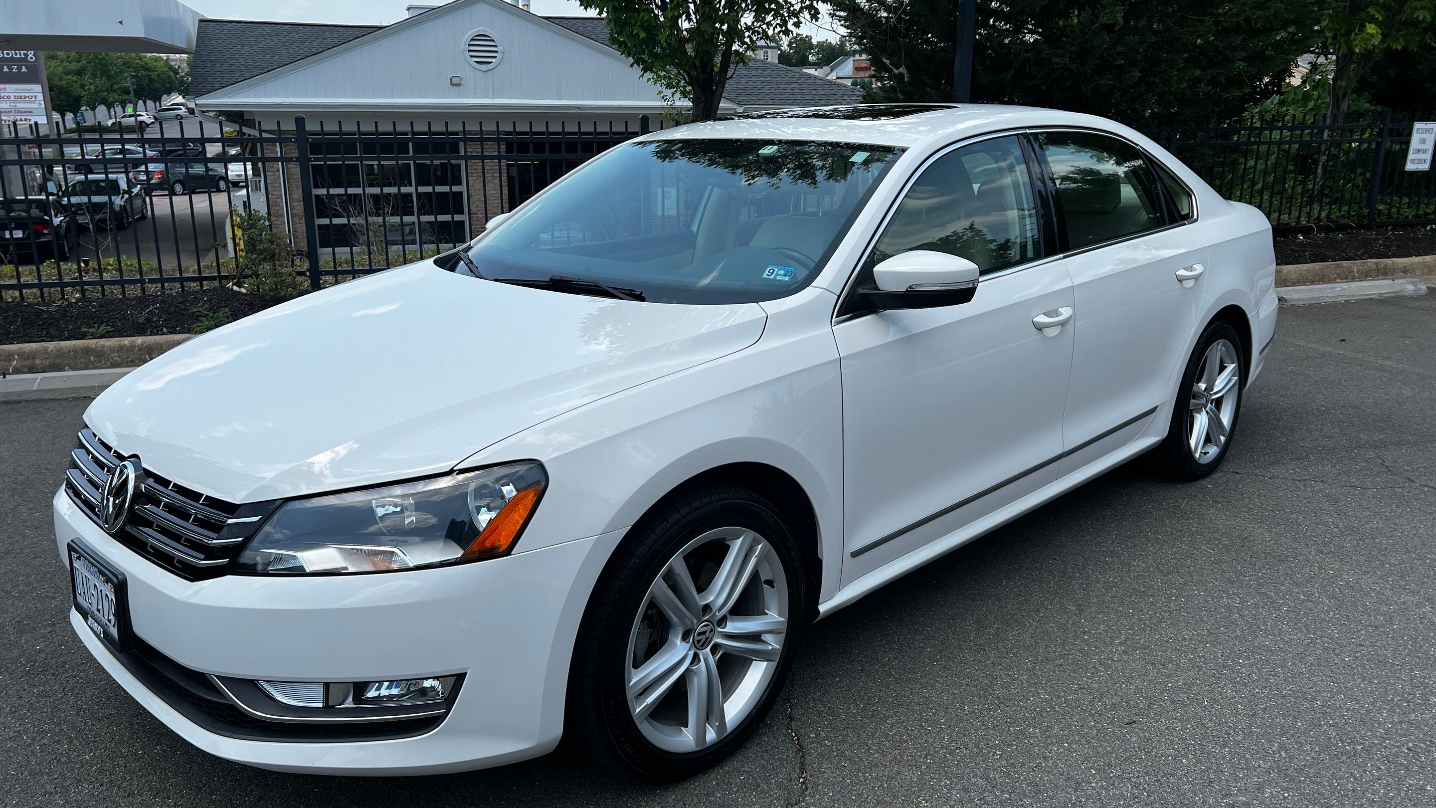 Volkswagen Passat 2014 in 