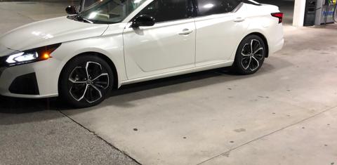 Nissan Altima 2023