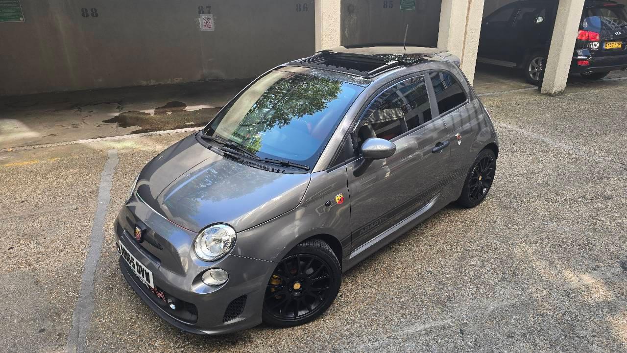 Abarth 500 2015 in London