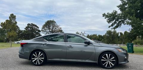 Nissan Altima 2021