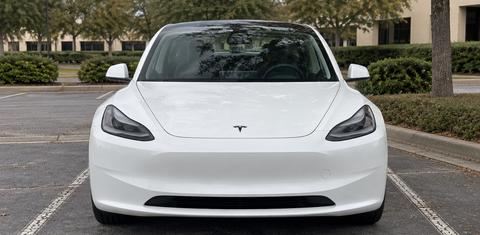 Tesla Model 3 2024