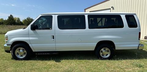 Ford Econoline 2014