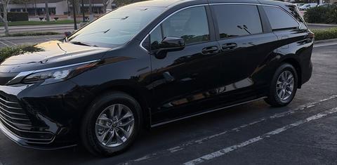 Toyota Sienna 2026