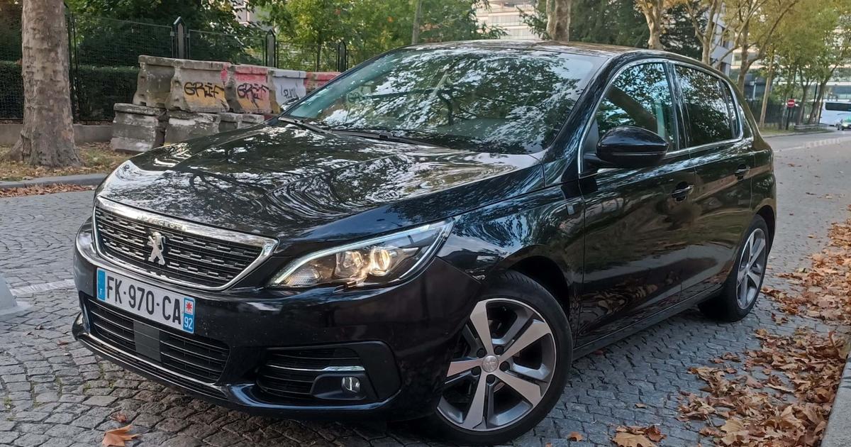 Peugeot 308 2019 rental in Paris, IDF by Nabil F. Turo