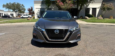 Nissan Altima 2019