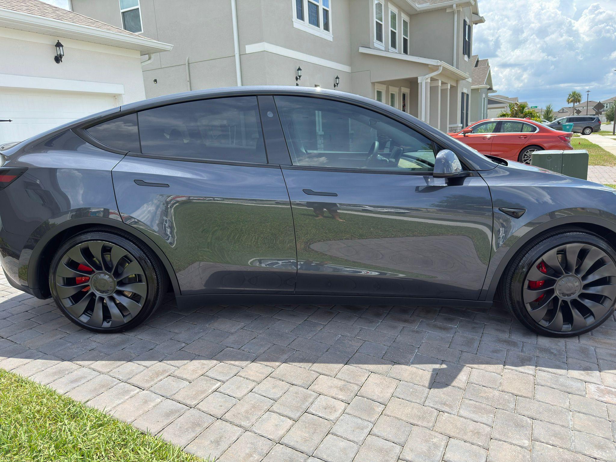 Tesla Model Y 2024 in 