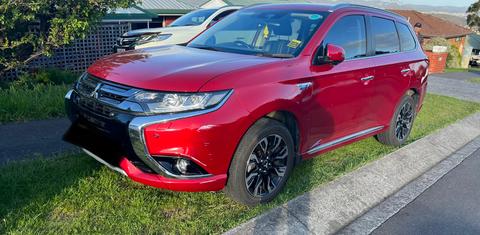 Mitsubishi OUTLANDER 2017