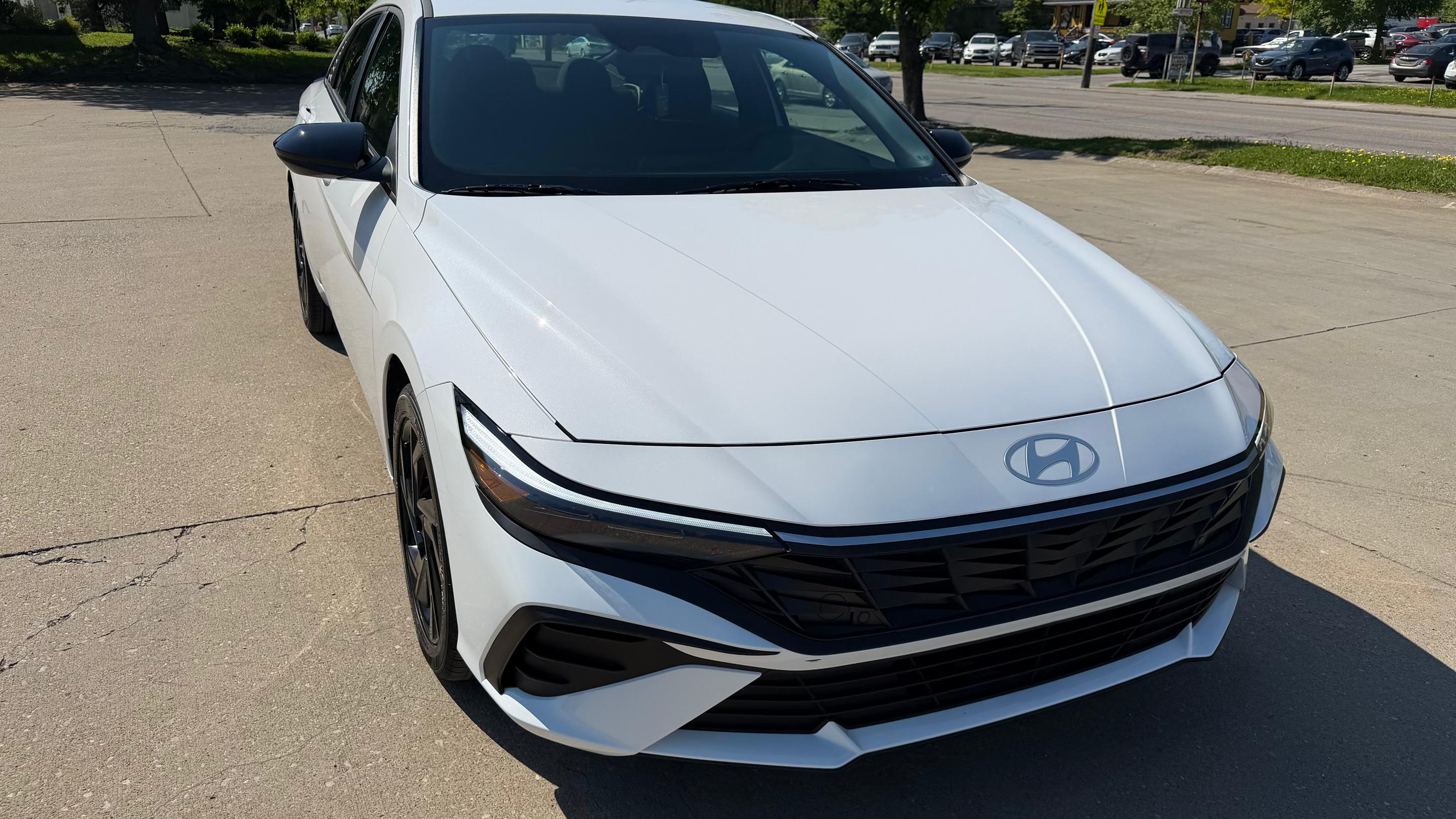 Hyundai Elantra 2026 in Maple Heights, OH
