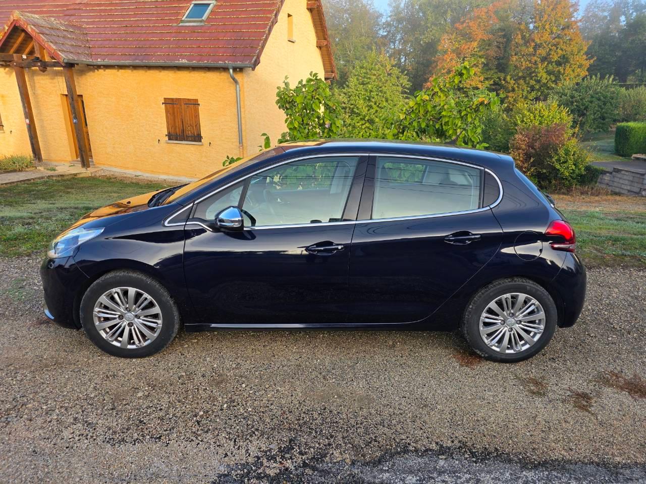 Peugeot 208 2018 à Quingey