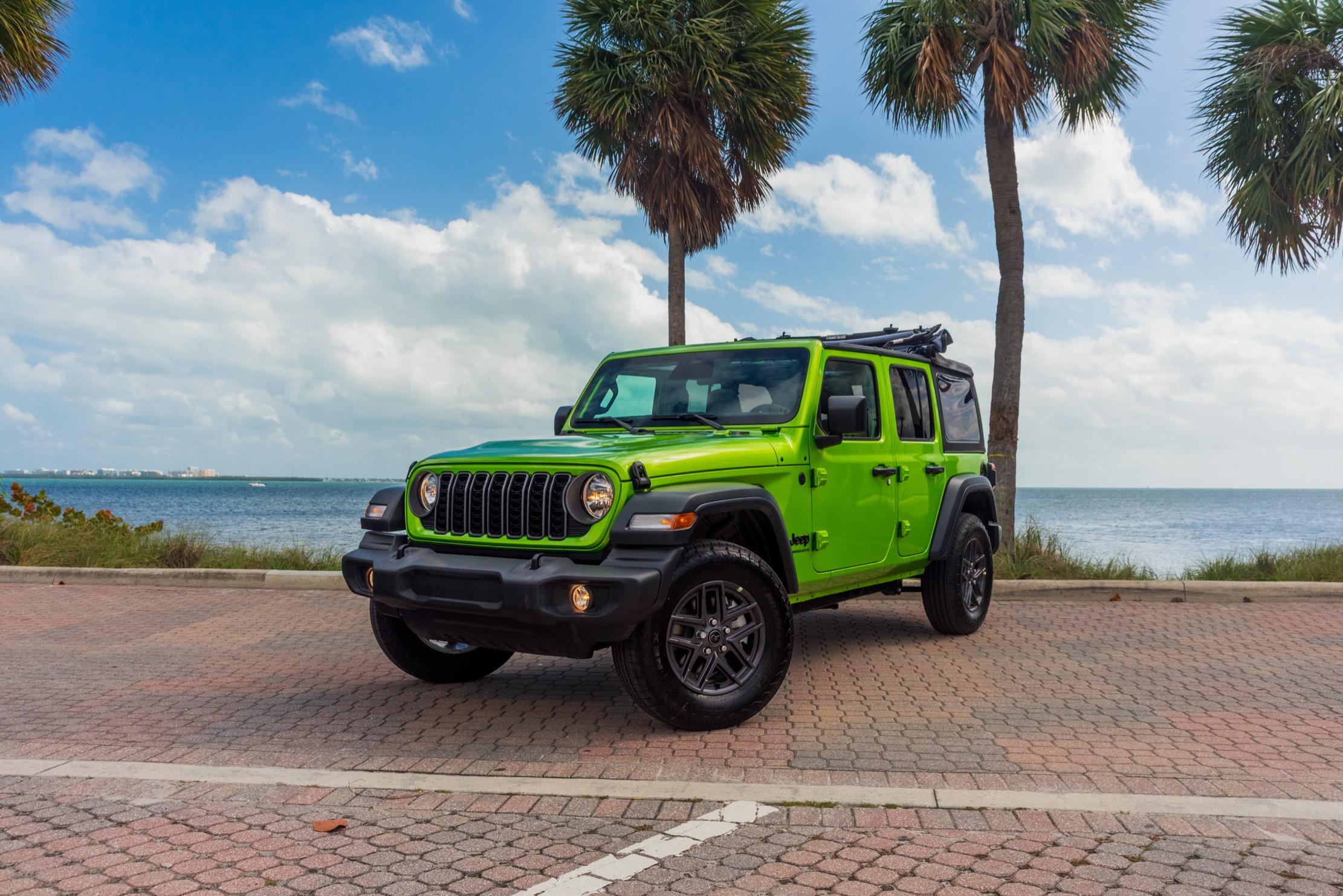 Jeep Wrangler 2025 in Miami, FL
