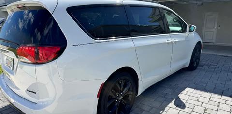 Chrysler Pacifica 2019