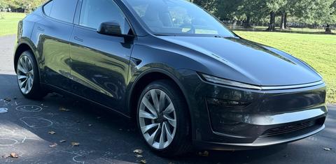 Tesla Model Y 2026