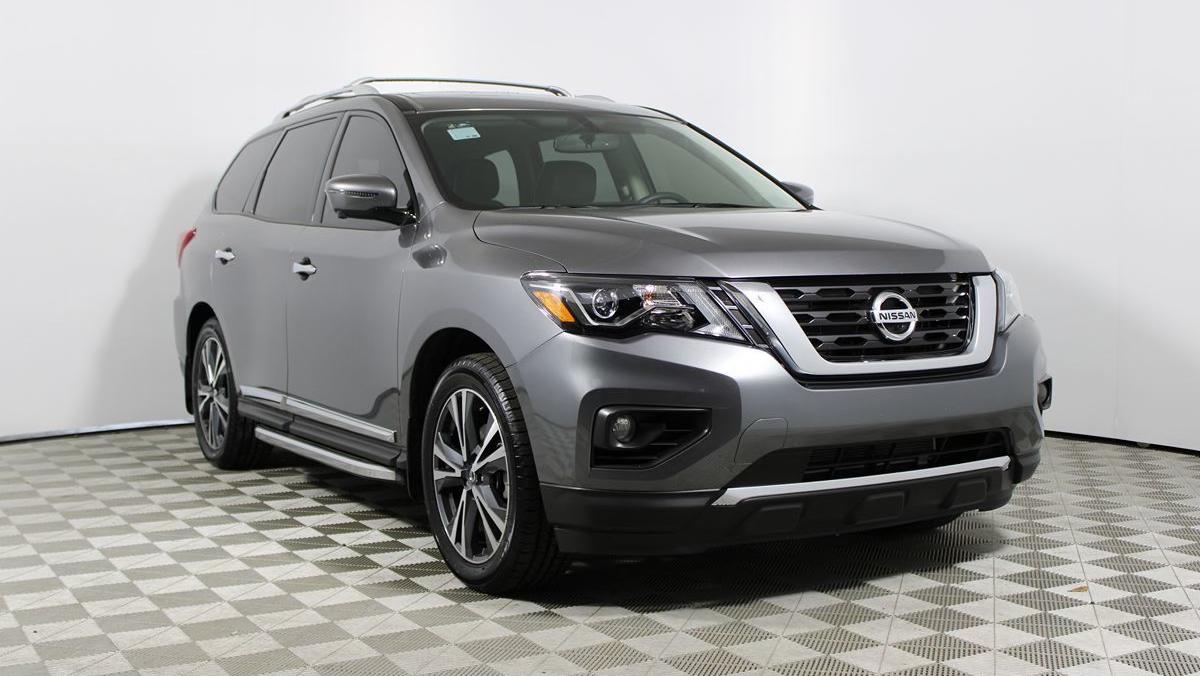 Nissan Pathfinder 2020 in Lawrence, KS