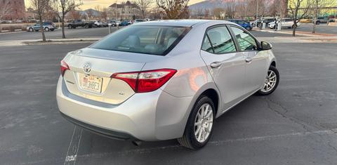 Toyota Corolla 2015