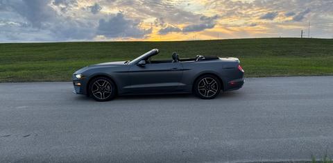 Ford Mustang 2022