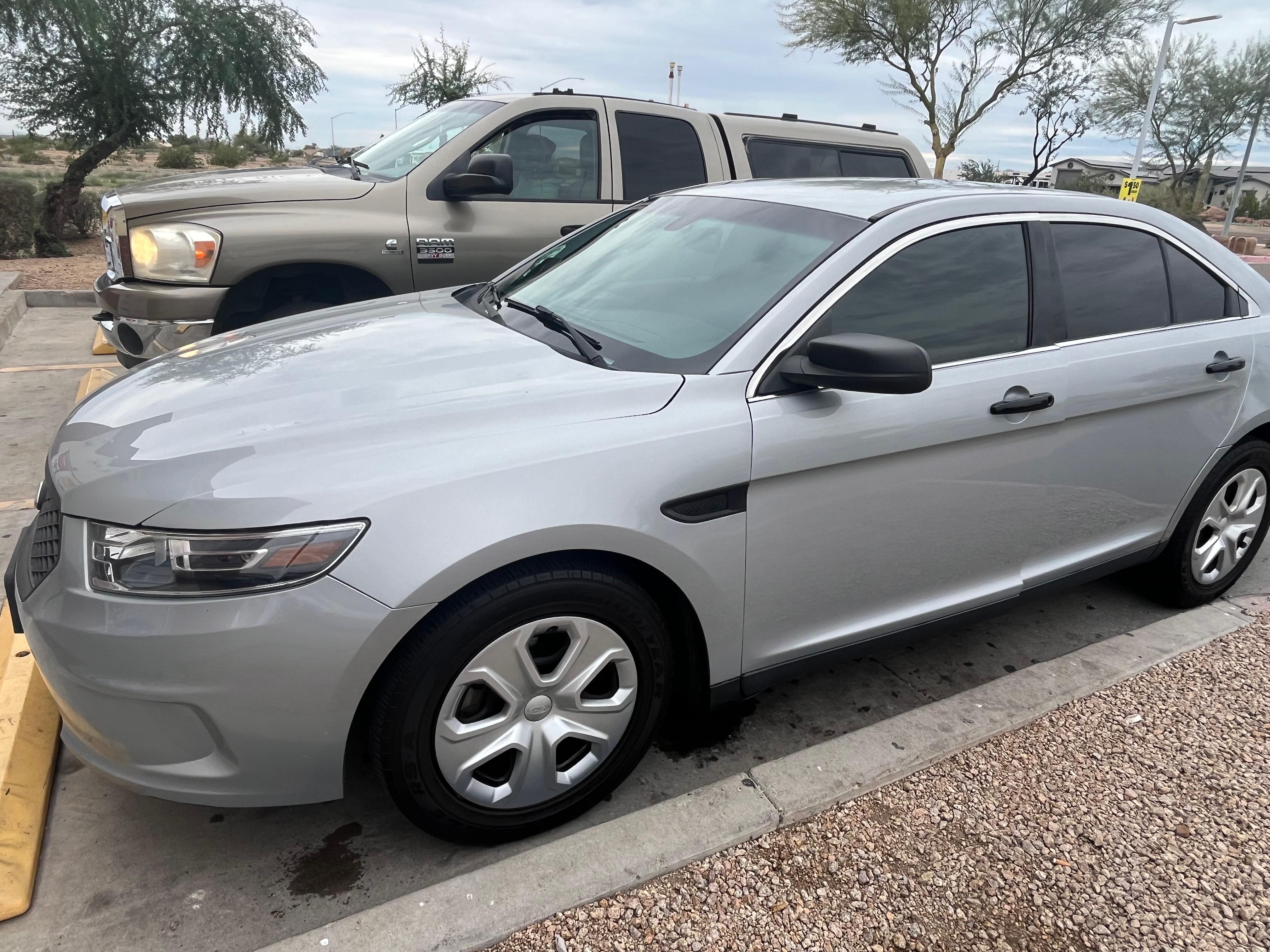 Ford Taurus 2018 in Surprise, AZ