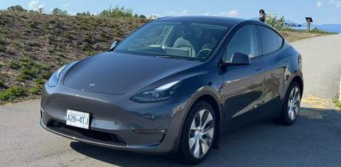 Tesla Model Y 2022