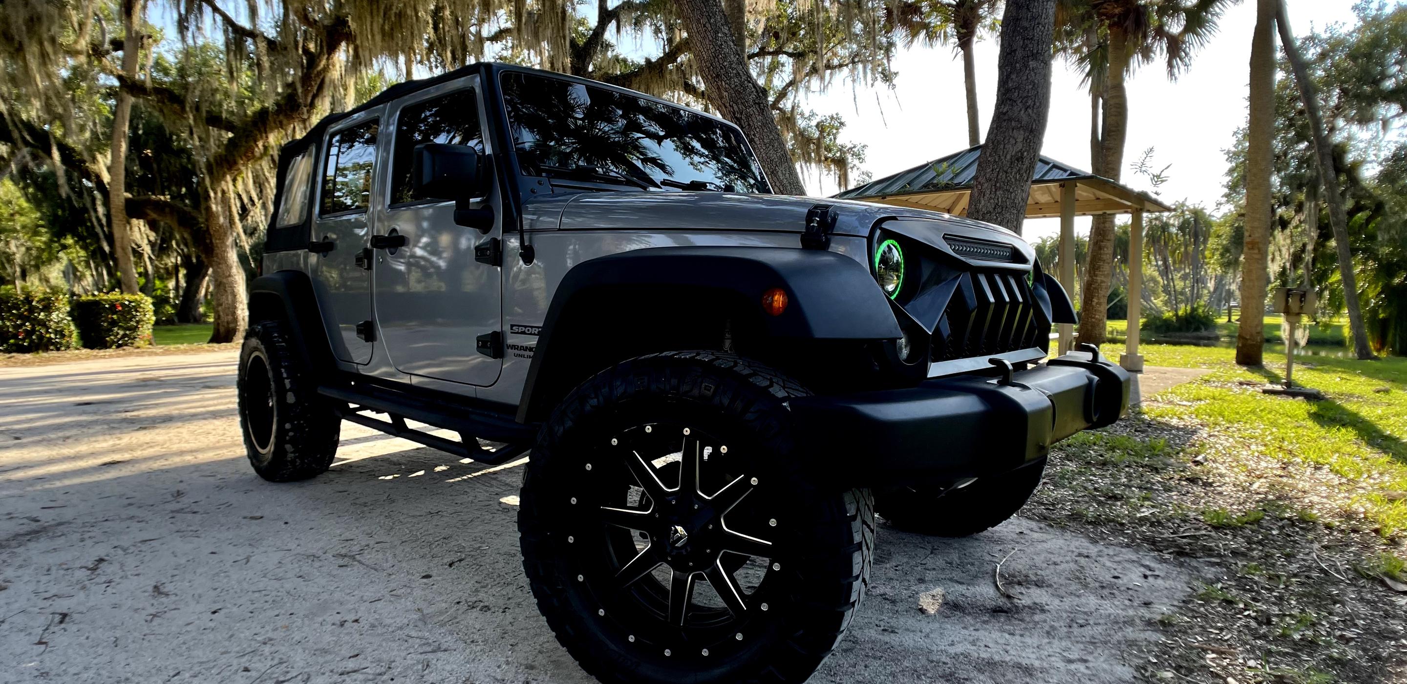 Jeep Wrangler 2015 rental in Port St. Lucie, FL by Daisy R. Turo