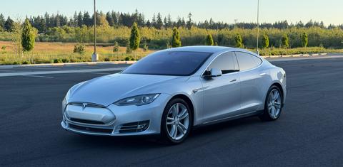 Tesla Model S 2016