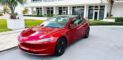 Tesla Model 3 2025