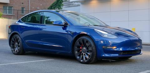 Tesla Model 3 2022