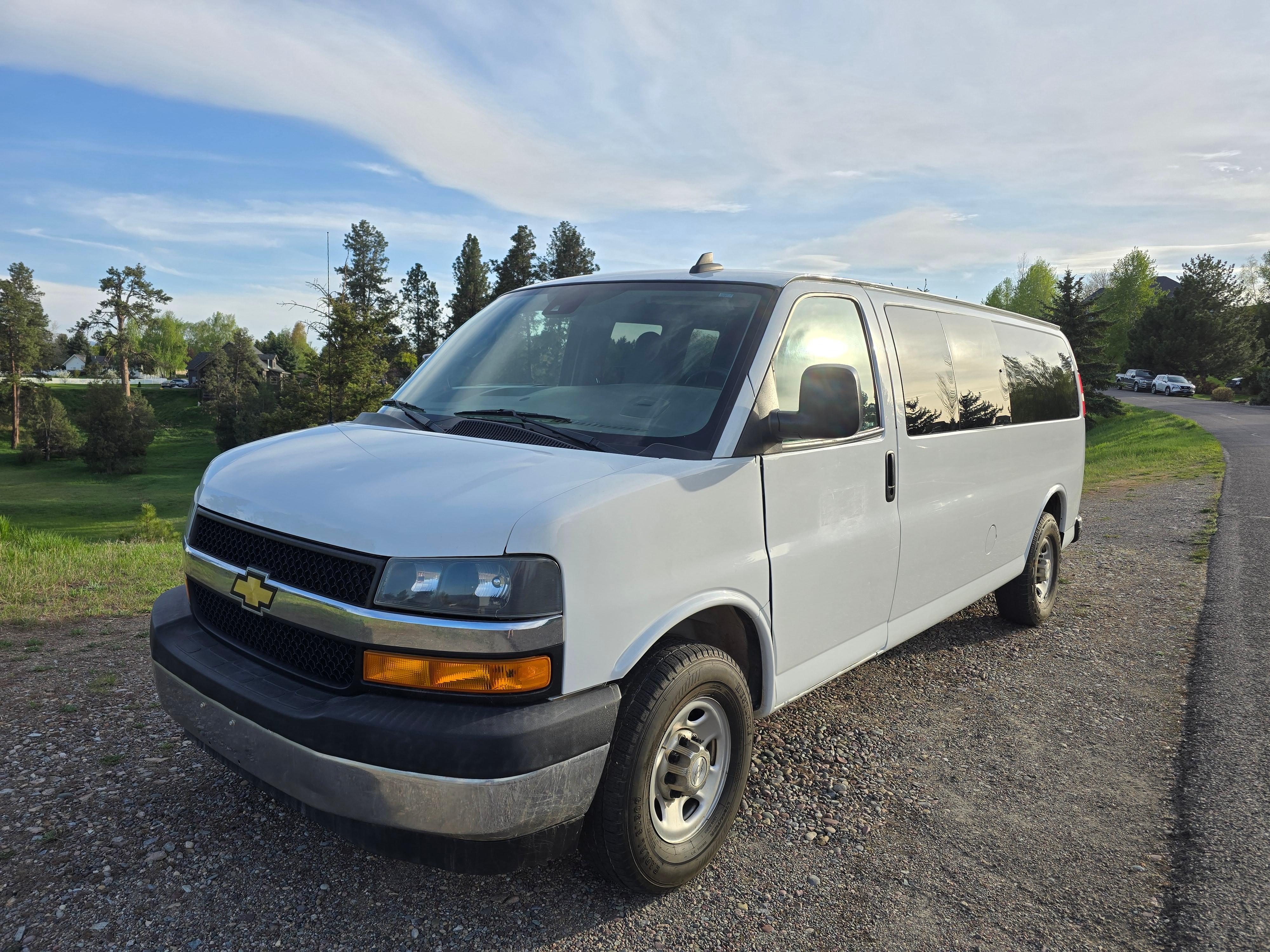 Chevrolet Express 2020 in 