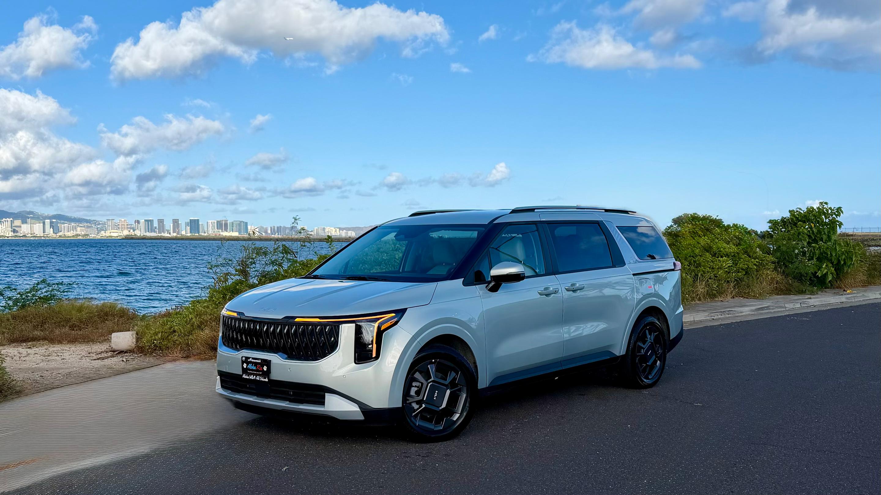 Kia Carnival Hybrid 2026 in Honolulu, HI