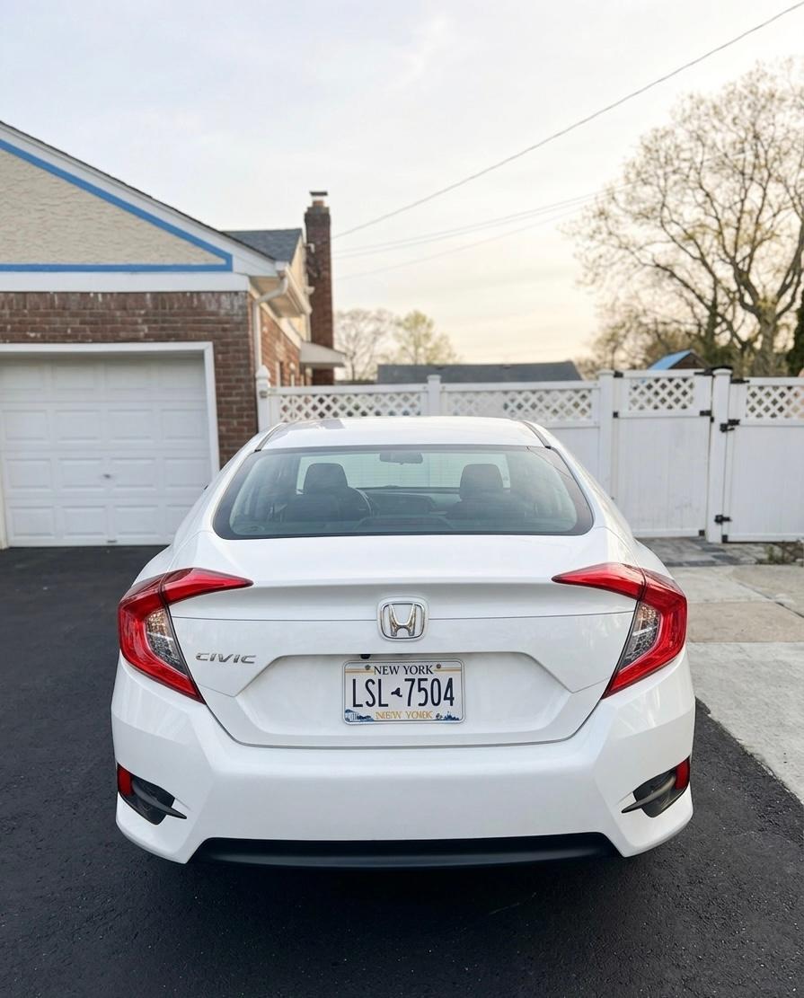 Honda Civic 2016 in Shirley, NY