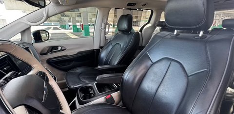 Chrysler Pacifica 2019