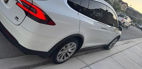 Tesla Model X 2016