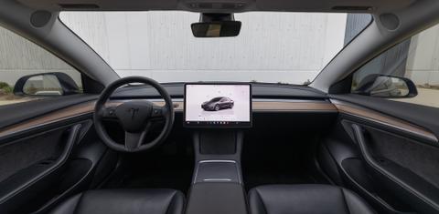 Tesla Model 3 2023