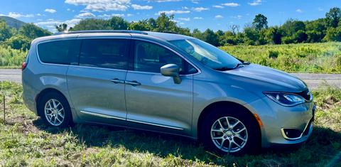 Chrysler Pacifica 2020