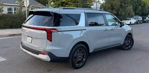Kia Carnival Hybrid 2026