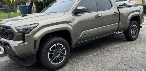 Toyota Tacoma 2024