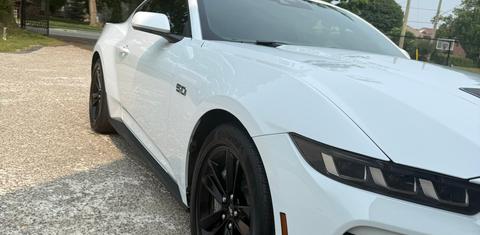 Ford Mustang 2025
